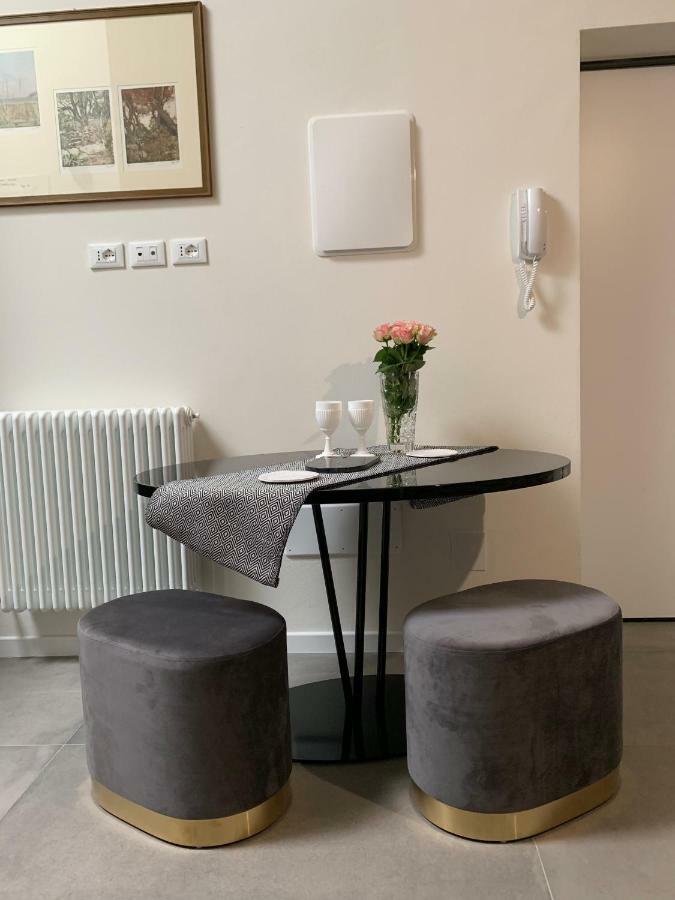 L'8Boutique Via Piella Apartment Болоня Екстериор снимка