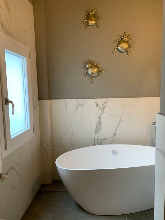 L'8Boutique Via Piella Apartment Болоня Екстериор снимка