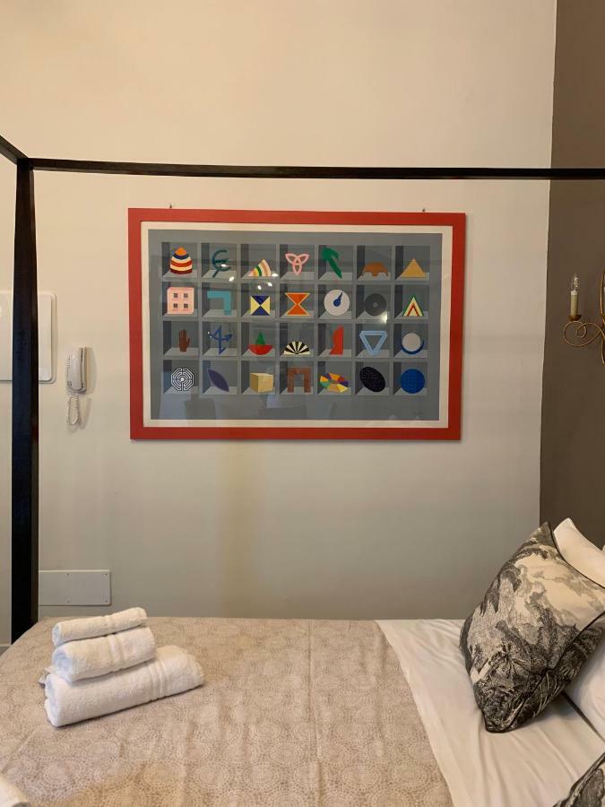 L'8Boutique Via Piella Apartment Болоня Екстериор снимка