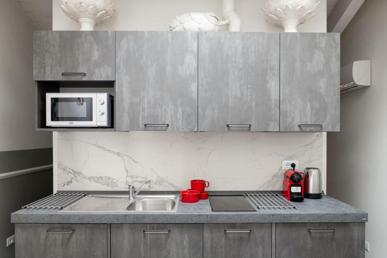 L'8Boutique Via Piella Apartment Болоня Екстериор снимка