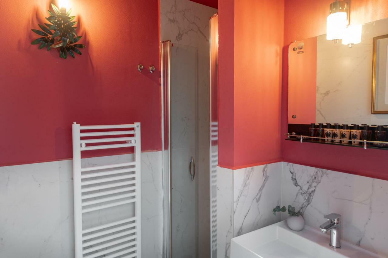 L'8Boutique Via Piella Apartment Болоня Екстериор снимка