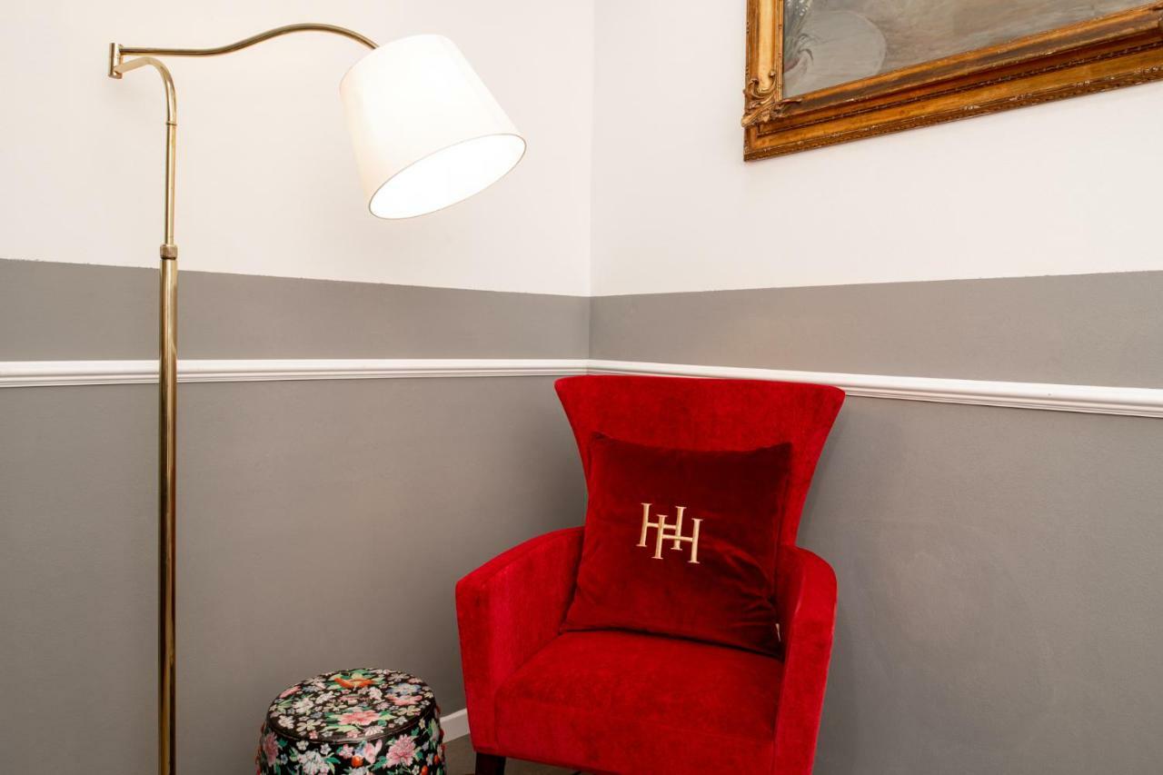 L'8Boutique Via Piella Apartment Болоня Екстериор снимка